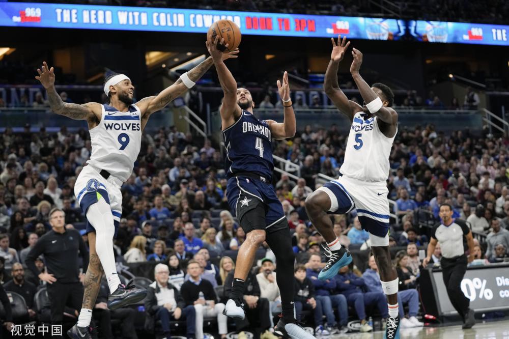 伯纳乌的灯 伯纳乌的灯