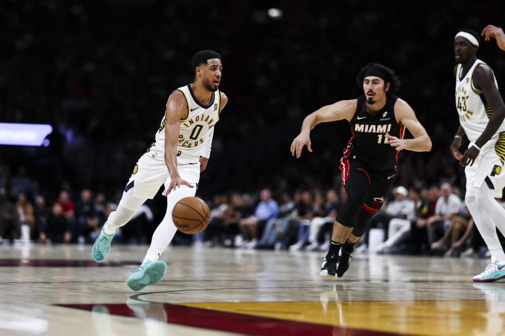 了不屈不挠 了不屈不挠